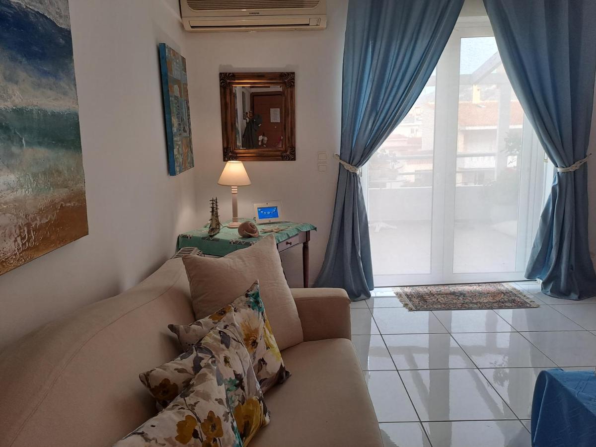 Sea & City - 10 Min Drive To The Beach & Athens Airport Apartment Markopoulo Mesogaias Bagian luar foto