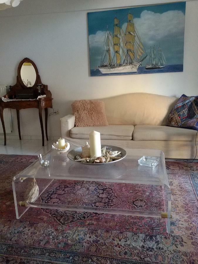 Sea & City - 10 Min Drive To The Beach & Athens Airport Apartment Markopoulo Mesogaias Bagian luar foto